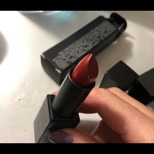 Nars Lipstick Color: JEANNE